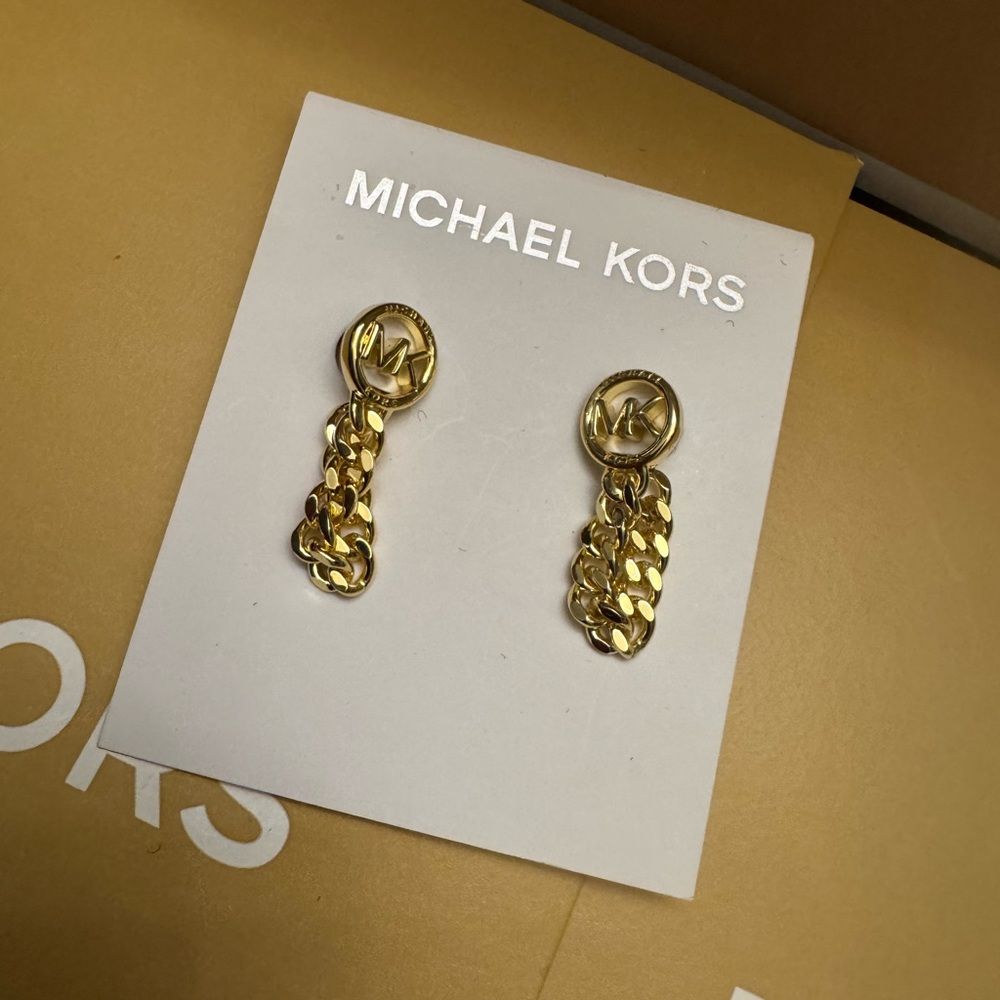Michae kors chain earrings for women - Picture 2 of 4